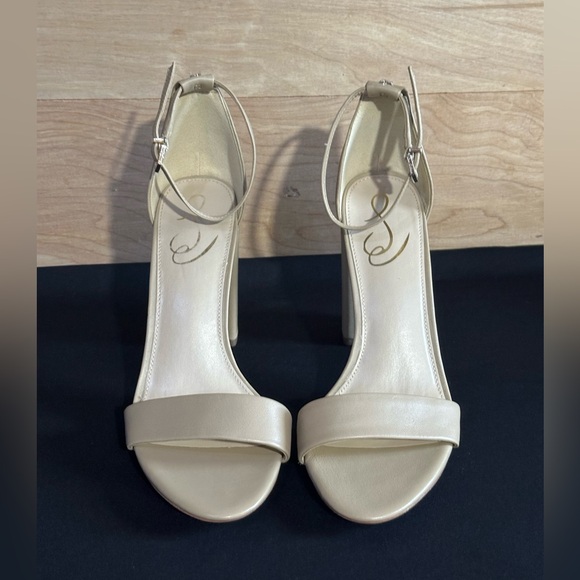 Sam Edelman YARO Heels - Picture 3 of 7